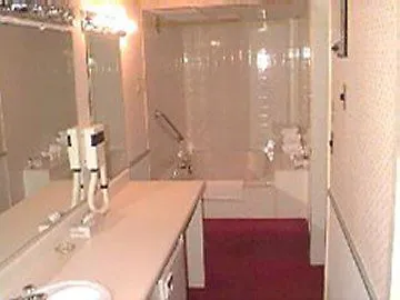 Regency Inn & Suites